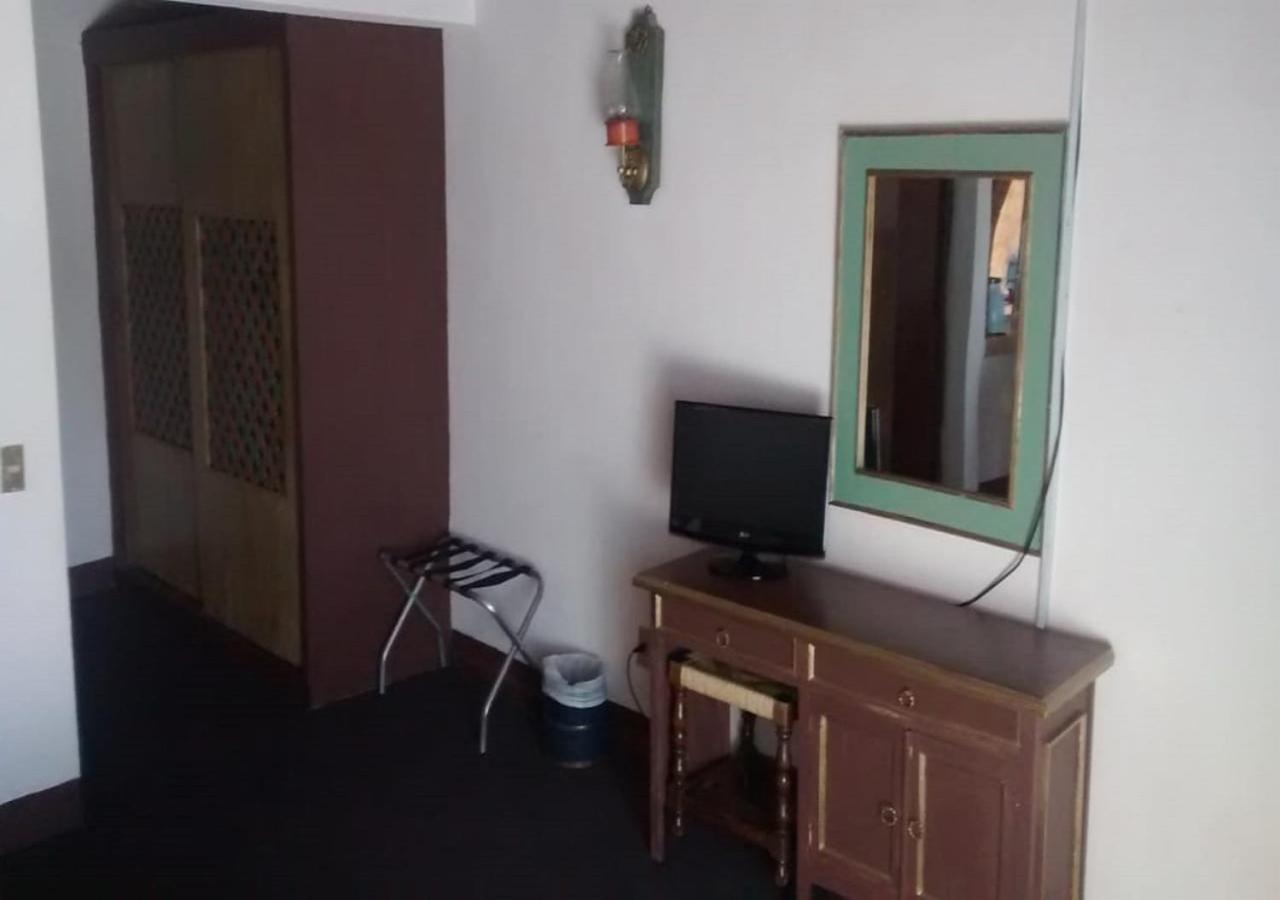 فندق فيلا دي لا بلاتا غواناخواتو المظهر الخارجي الصورة